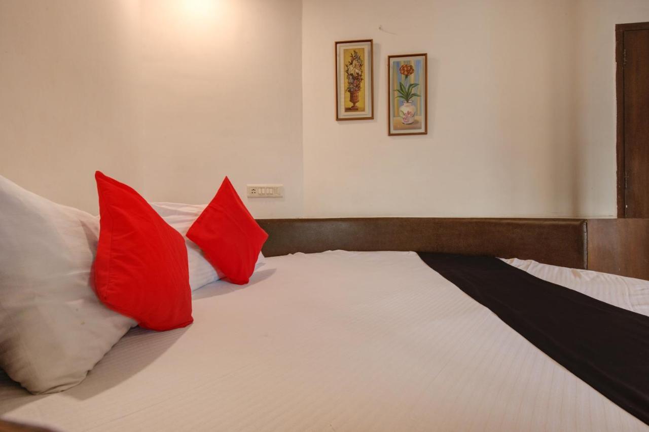 مومباي Capital O 77295 Hotel Bansidhar Bhuvan المظهر الخارجي الصورة