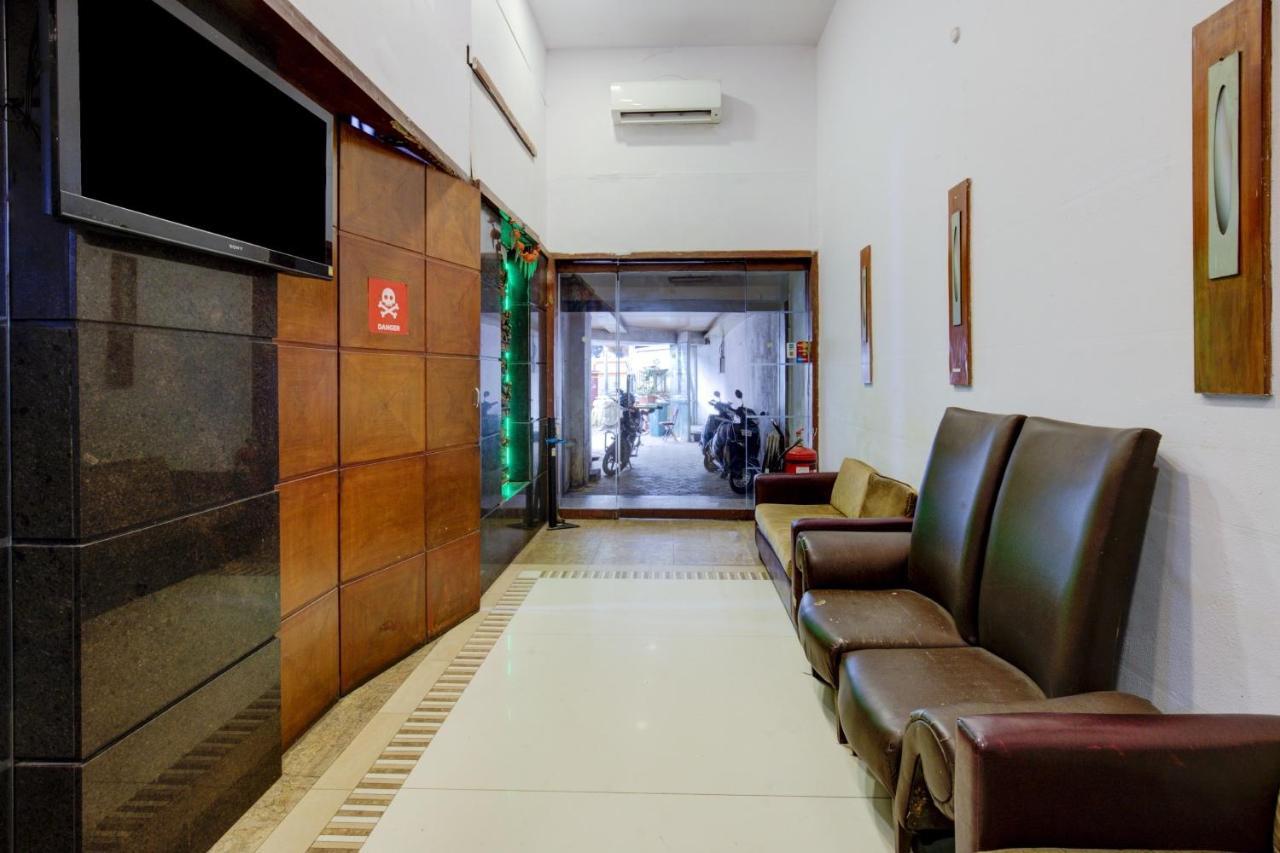 مومباي Capital O 77295 Hotel Bansidhar Bhuvan المظهر الخارجي الصورة