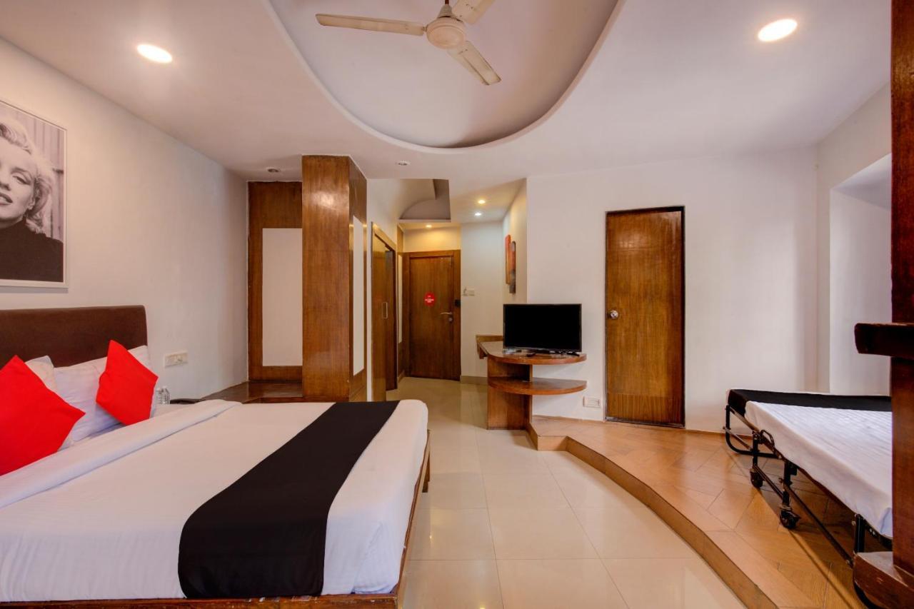 مومباي Capital O 77295 Hotel Bansidhar Bhuvan المظهر الخارجي الصورة