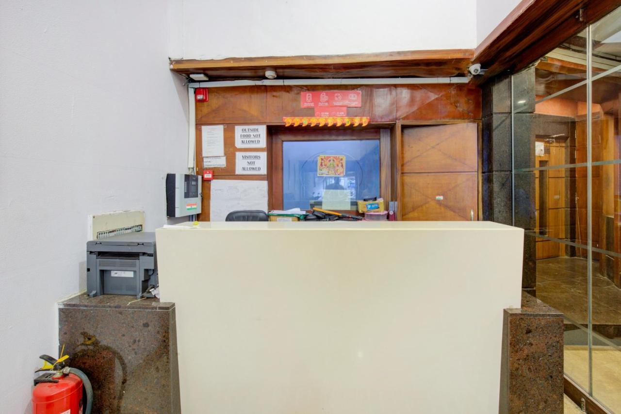 مومباي Capital O 77295 Hotel Bansidhar Bhuvan المظهر الخارجي الصورة